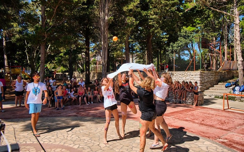 Hostel Zlatokrila 22